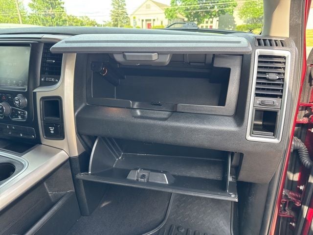 2017 RAM 1500 SLT