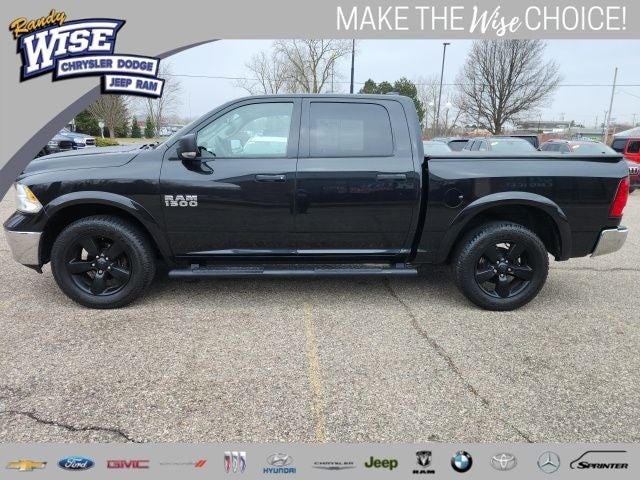 2018 RAM 1500 SLT