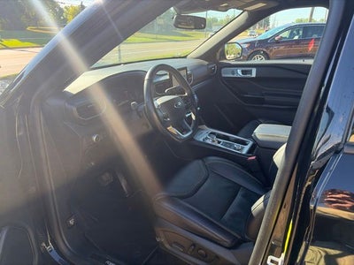 2022 Ford Explorer ST