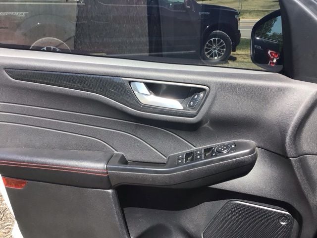 2024 Ford Escape Hybrid ST-Line
