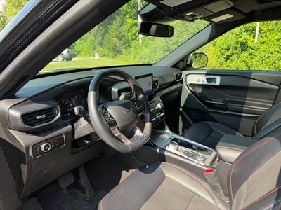 2023 Ford Explorer ST-Line