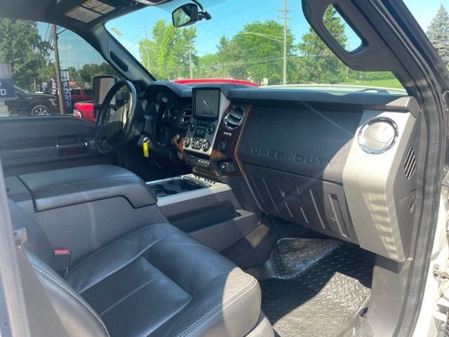 2015 Ford F-350SD Lariat DRW