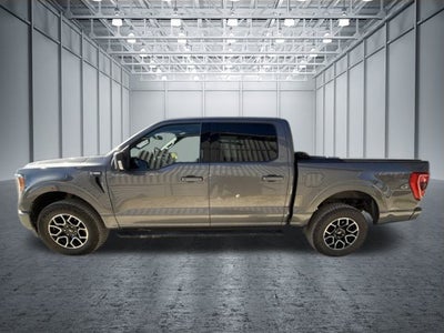 2022 Ford F-150 XLT V8