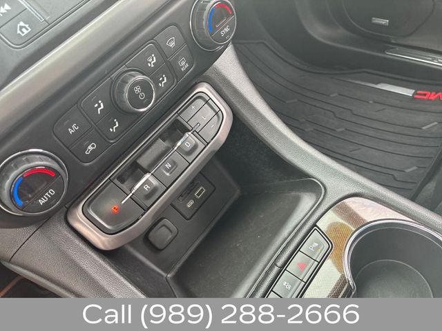 2021 GMC Acadia AT4