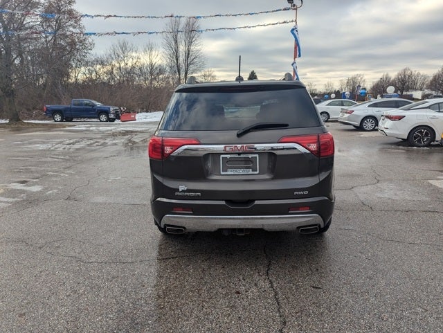 2019 GMC Acadia Denali