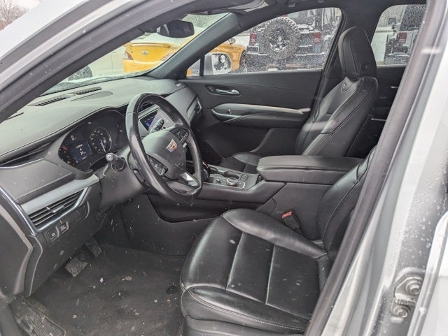 2020 Cadillac XT4 Premium Luxury