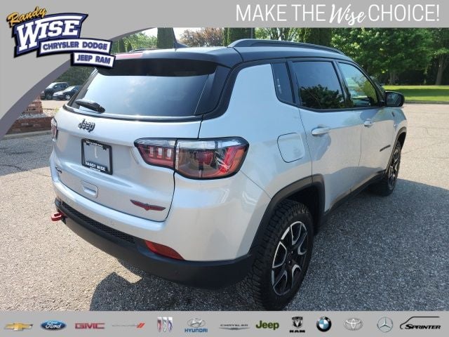2025 Jeep Compass Trailhawk