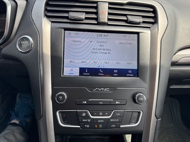 2020 Ford Fusion SE