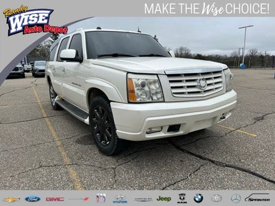 2004 Cadillac Escalade ESV Base