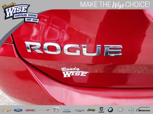 2017 Nissan Rogue SV