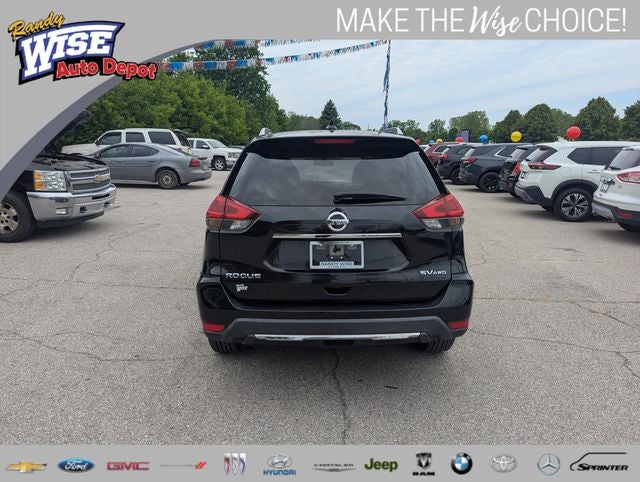 2018 Nissan Rogue SV